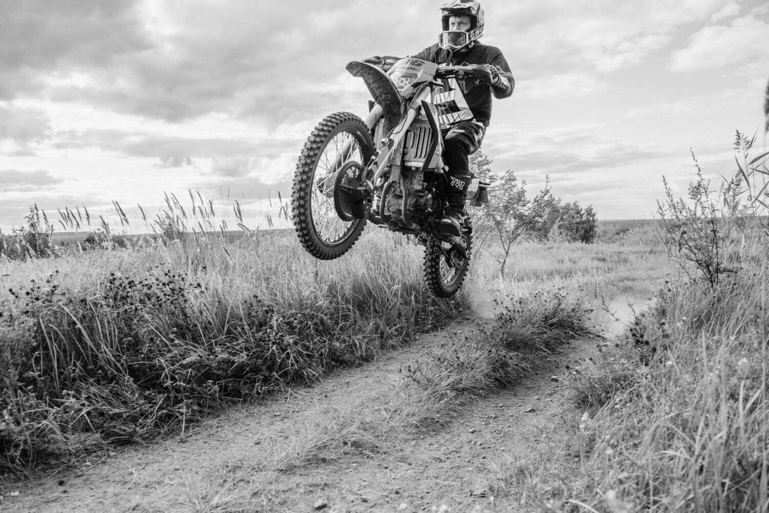 Эндуро, дух свободы и авантюризма