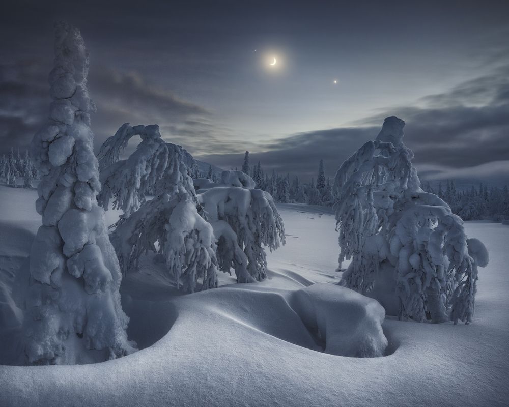 Photograph by Dmitry Medyancev