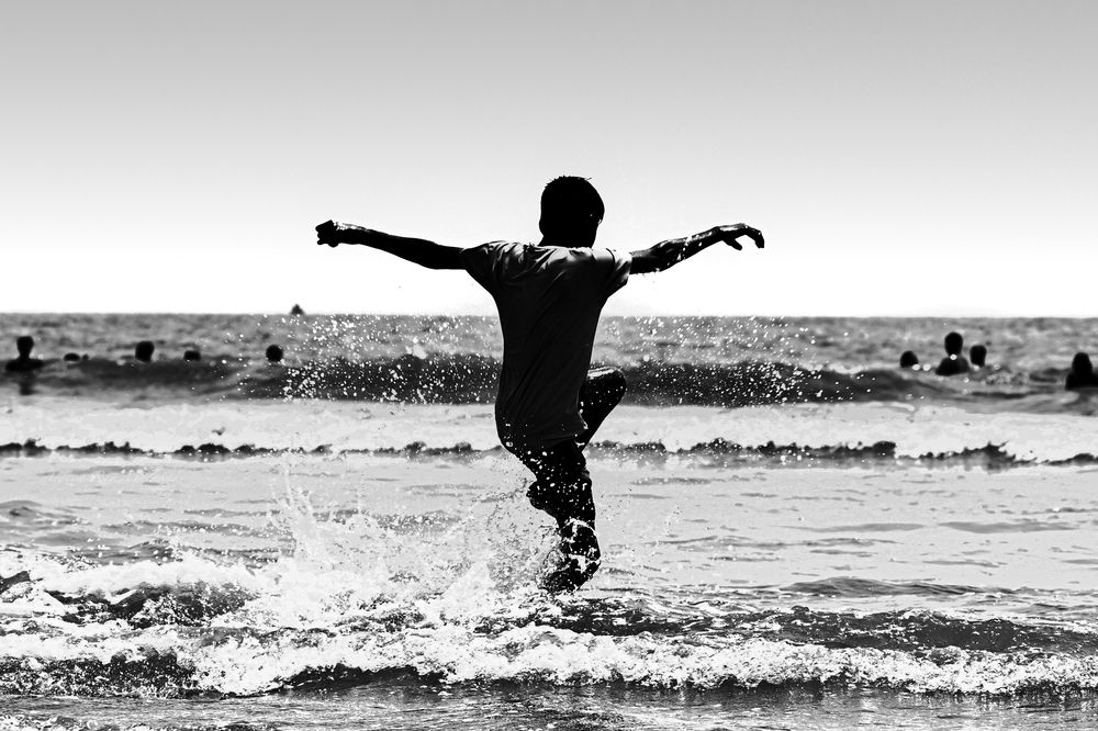 Elevated splash of joy