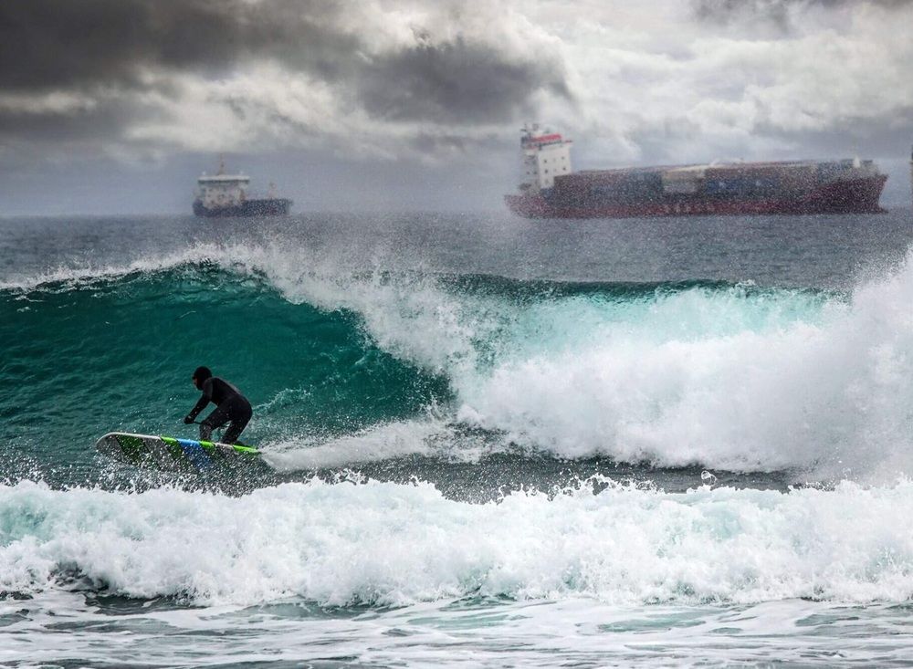 С морем не шутят.