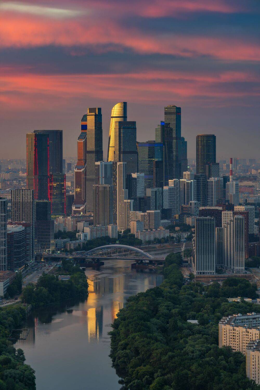 Алый рассвет