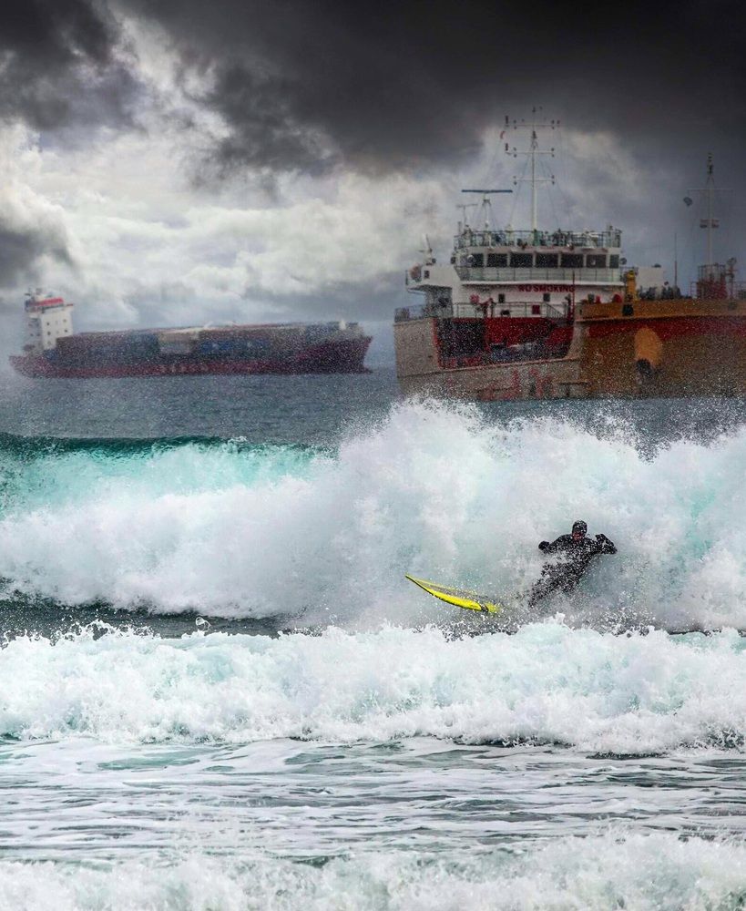 В борьбе со стихией воды.