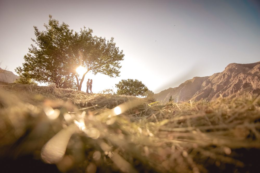 влюблённые в дали от городской суеты!