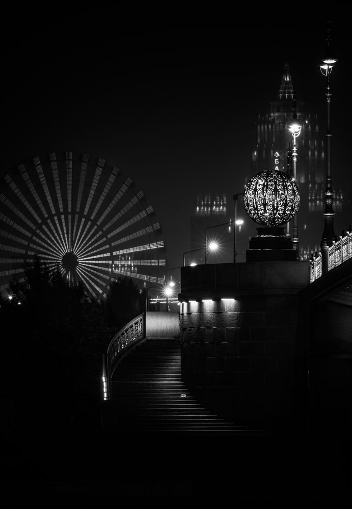 Фотография автора Максим Рожин