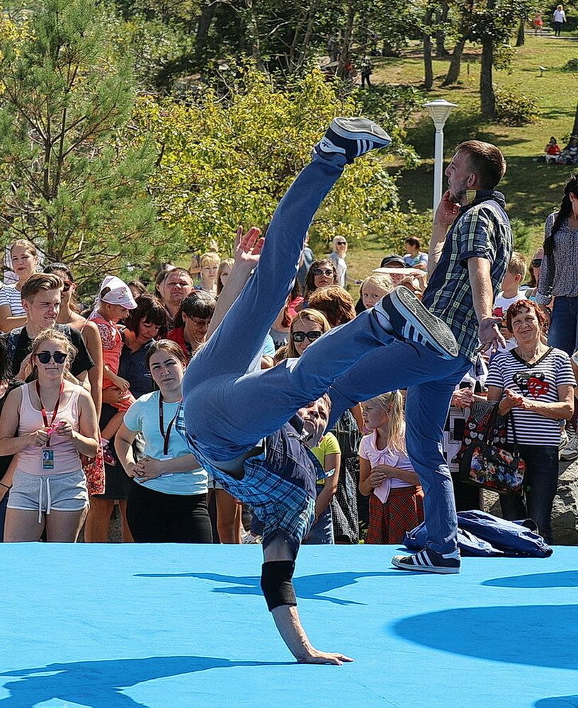Фотография автора АЛЕКСАНДР ЦЫГЕЛЬНЮК