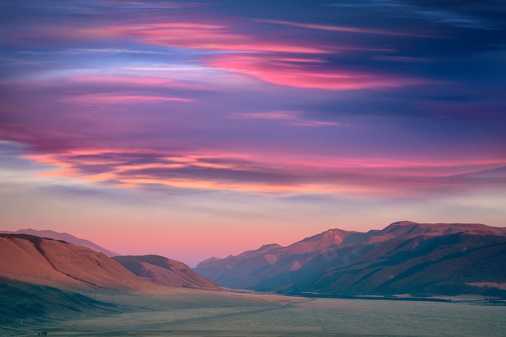 Вечерний вид на Курайскую степь
