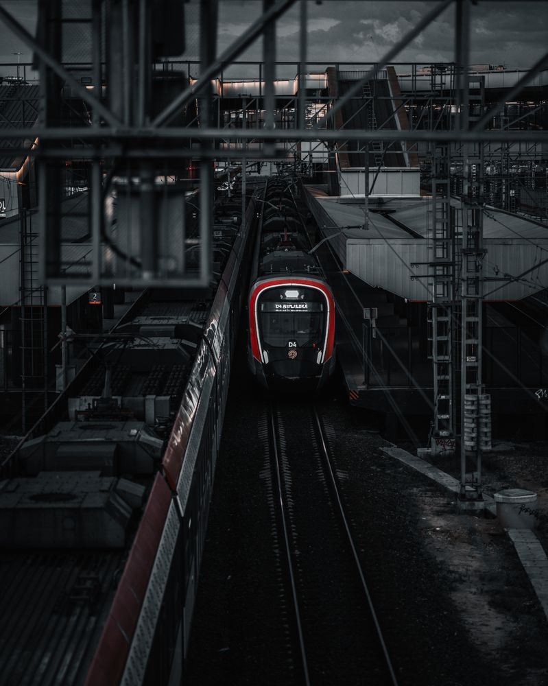 Photograph by Anton Kotlovskii