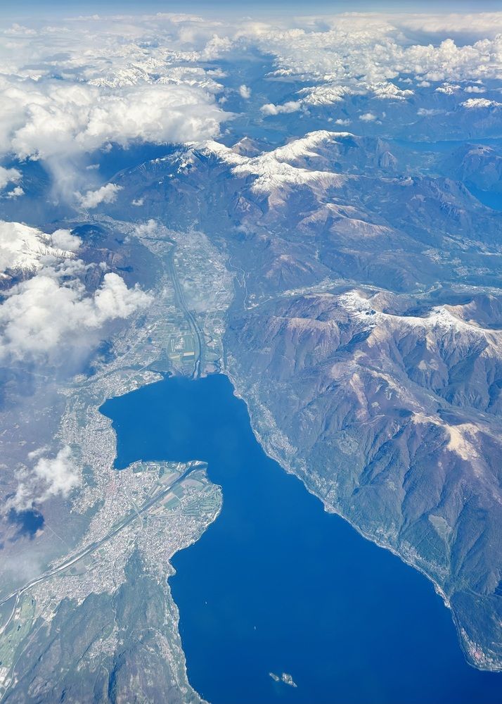 Aerial View: The Magnificent Interweaving of Mountains and Lakes