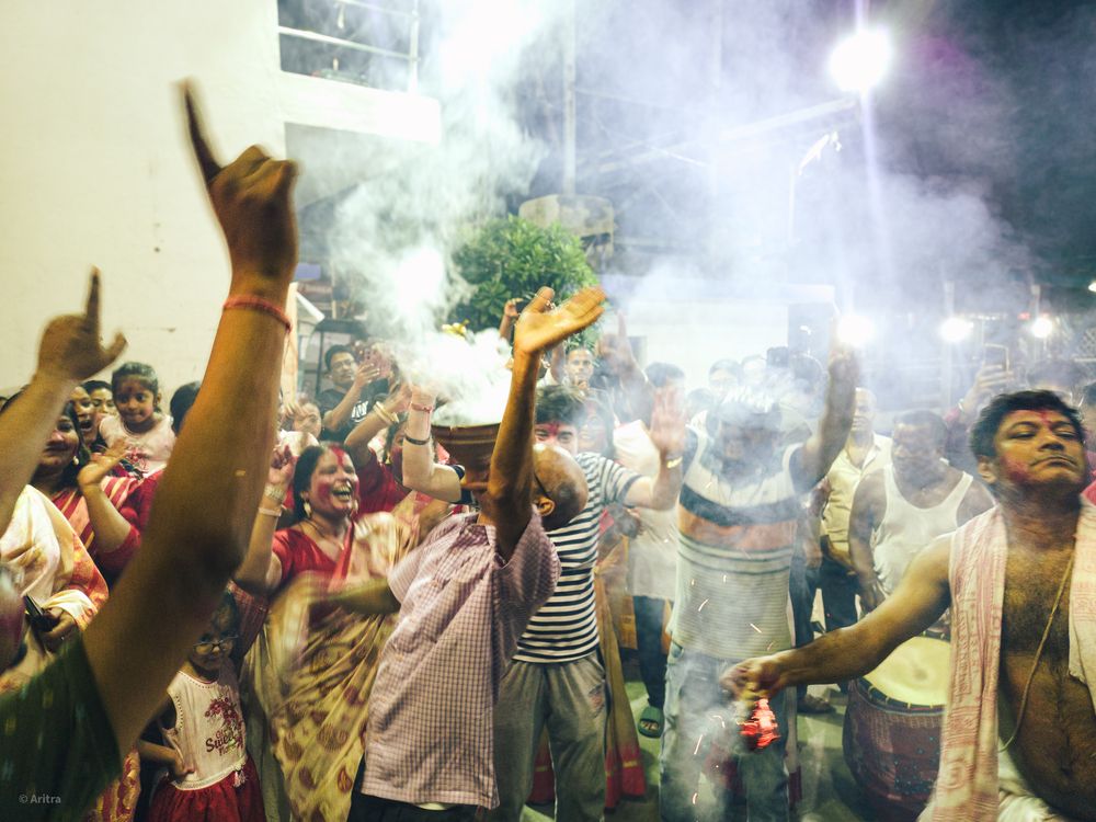 Immersion of the Goddess – The Spirit of Durga Puja