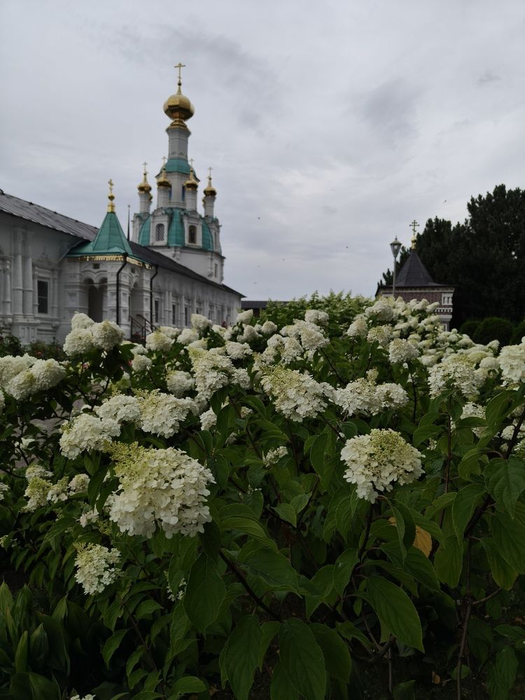 Photograph by Vadim Arutyunov