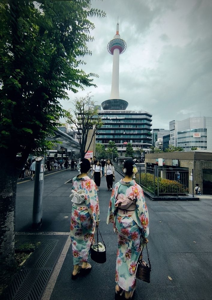 Photograph by Pouyan Safavi