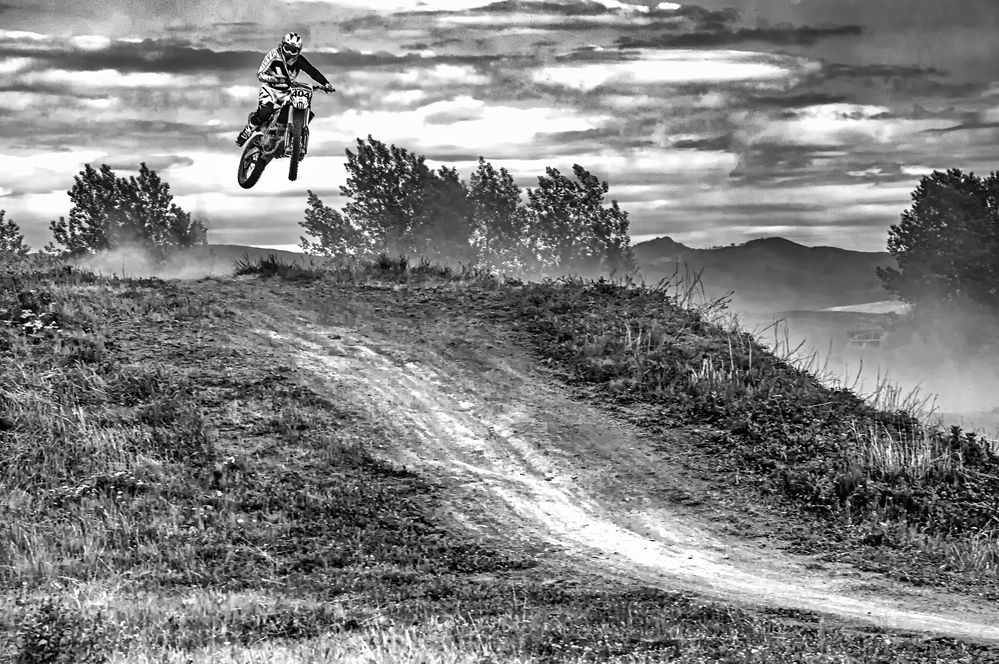 Фотография автора Андрей Жданов