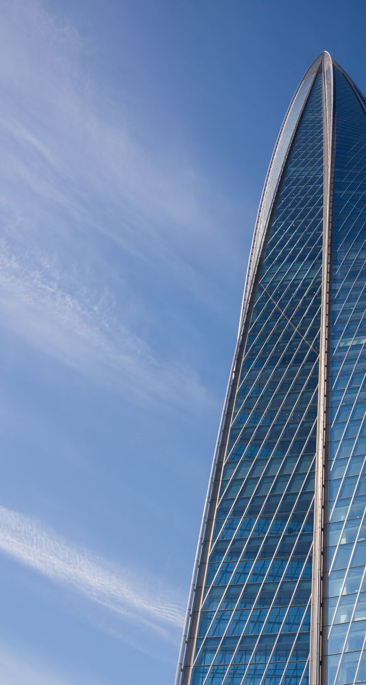 Пальцем в небо.