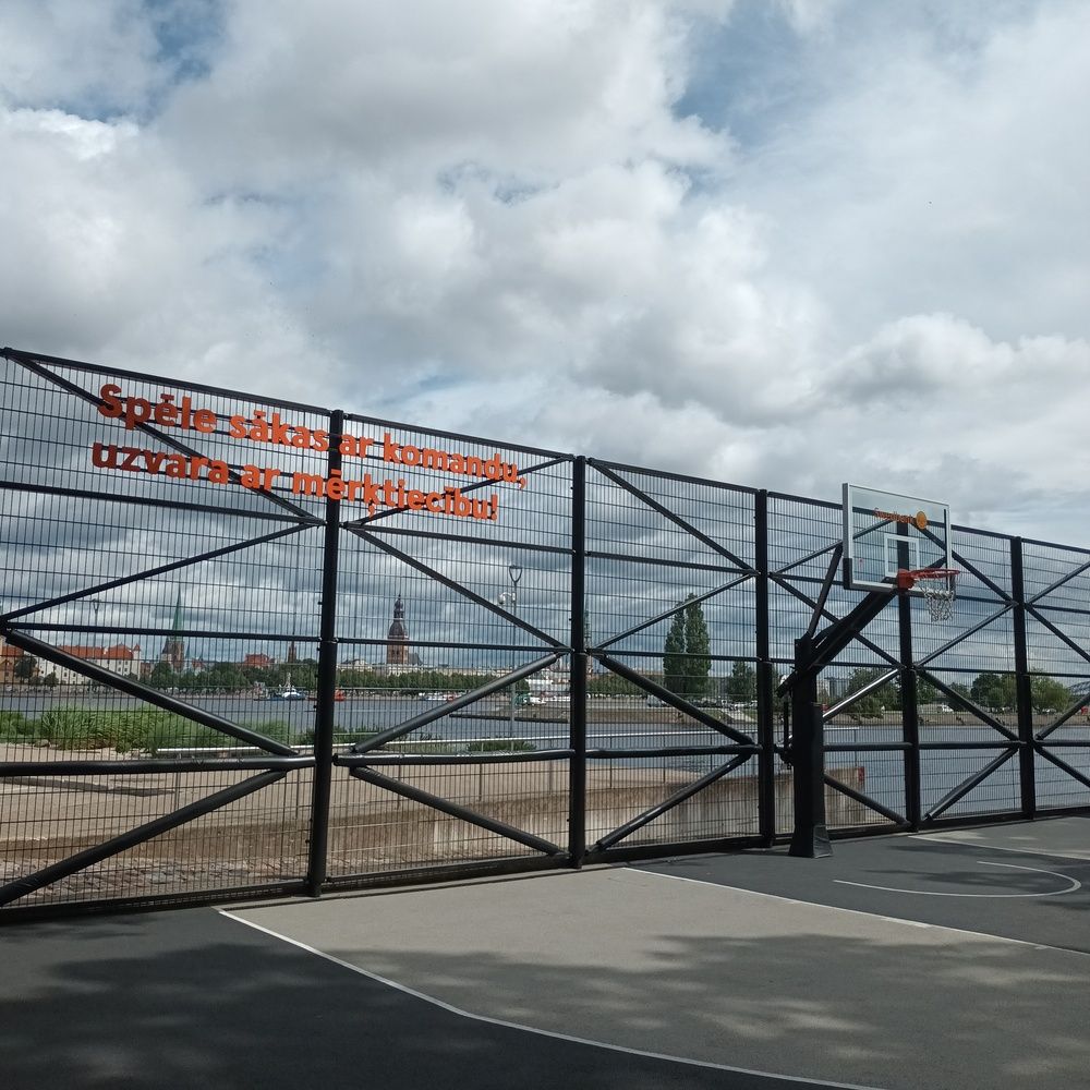 Фотография автора Maks Lanister