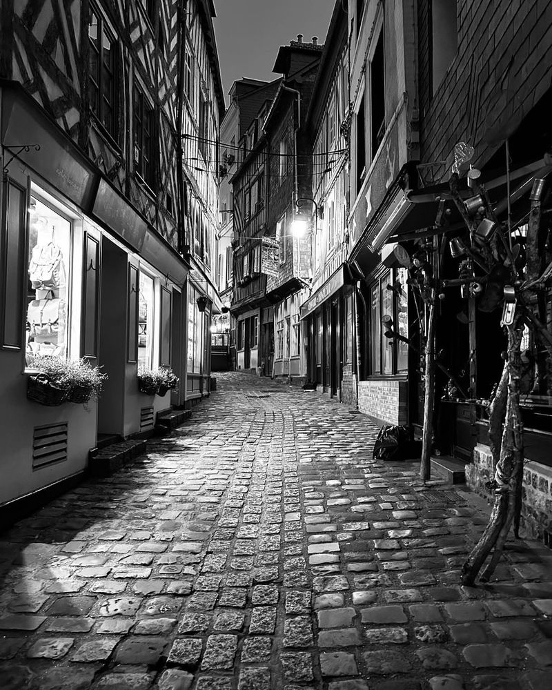 Photograph by Mathieu Parisi