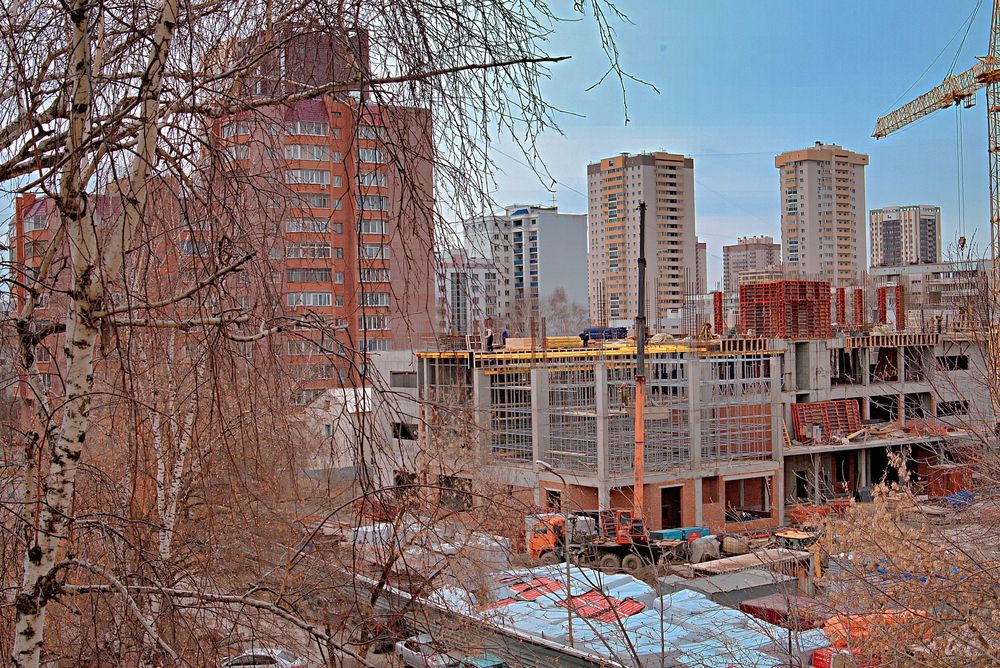 Город обновляется