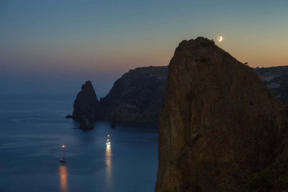 Лунный вечер.