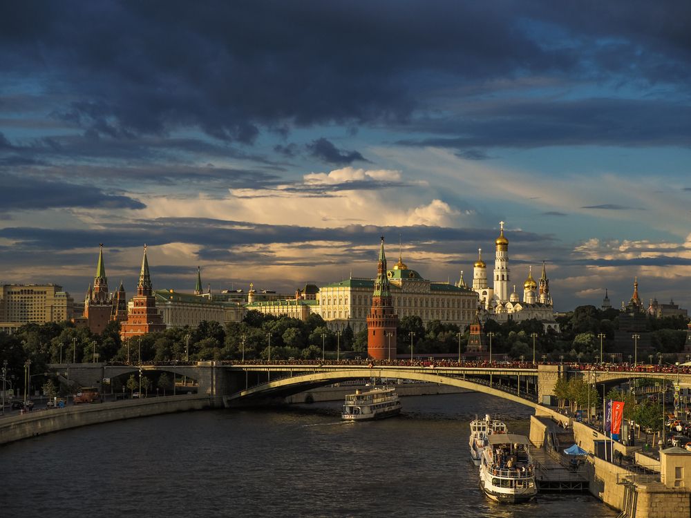 Фотография автора Андрей Черненко