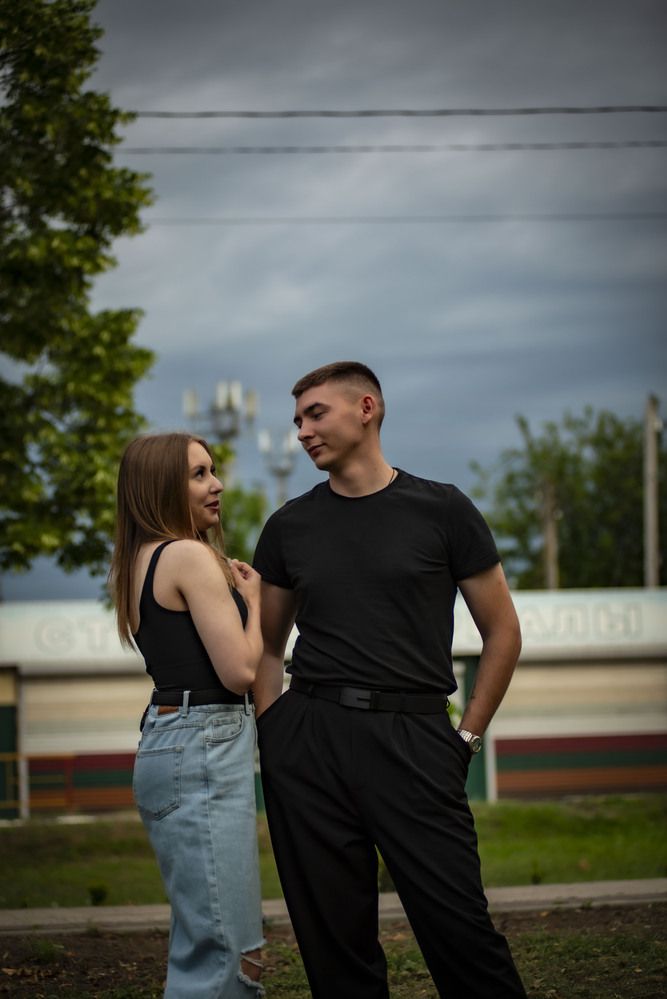 Связь между ними