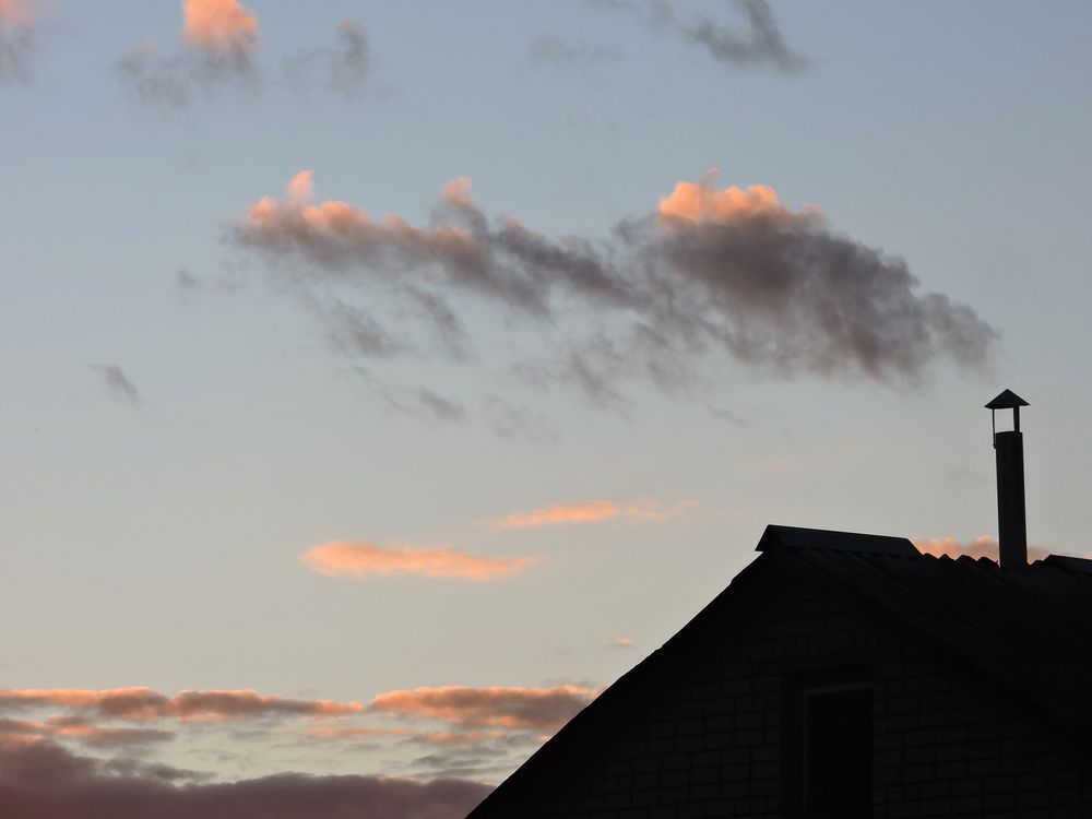 Дым из трубы / Smoke from the chimney