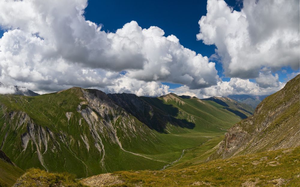 Фотография автора Олег Кожухов