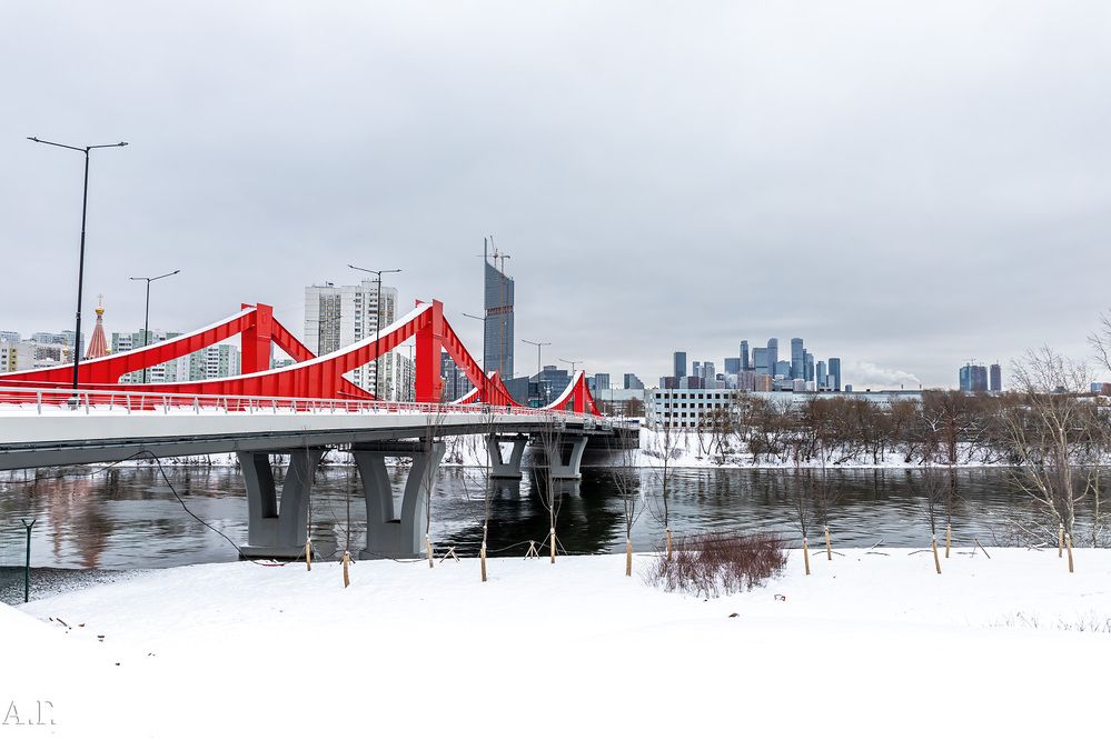 Красный мост