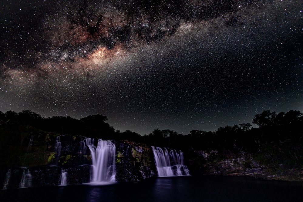 A Via Lactea e a Cachoeira Grande