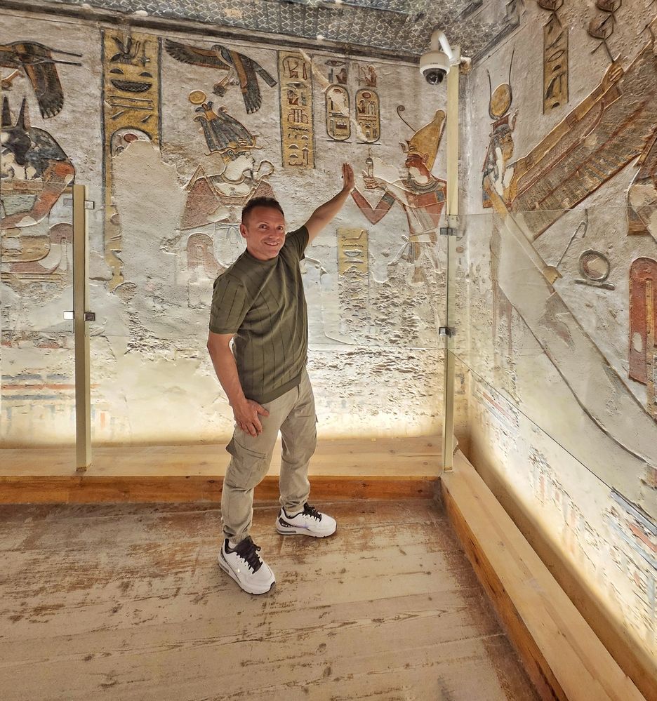 Фотография автора Adel elqamhawi Mohamed