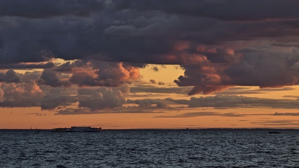 Закат в Кронштадте