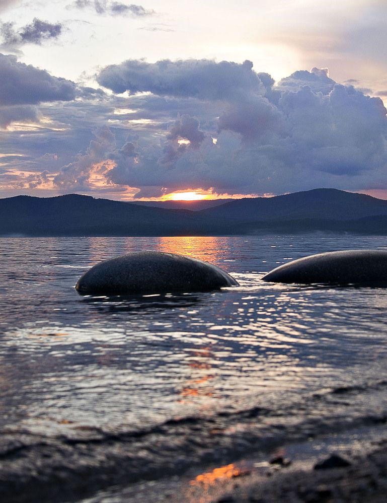 Закат на озере Тургояк.