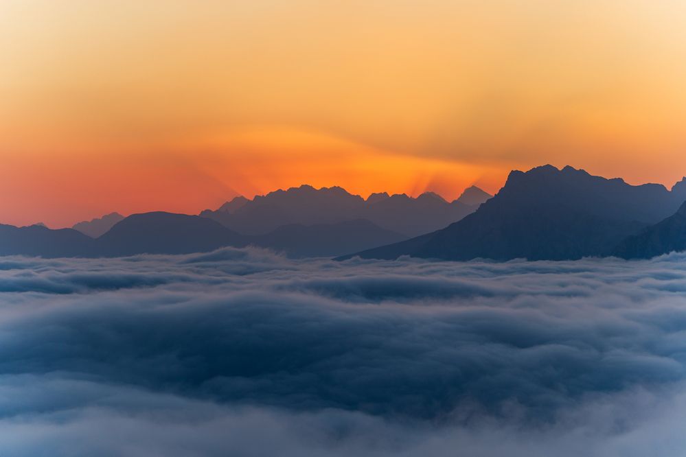 Фотография автора Олег Кожухов