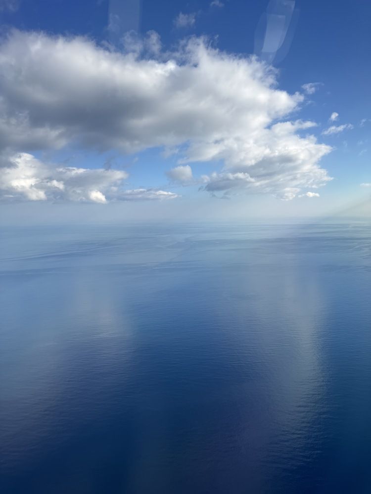 облака над Охотским морем
