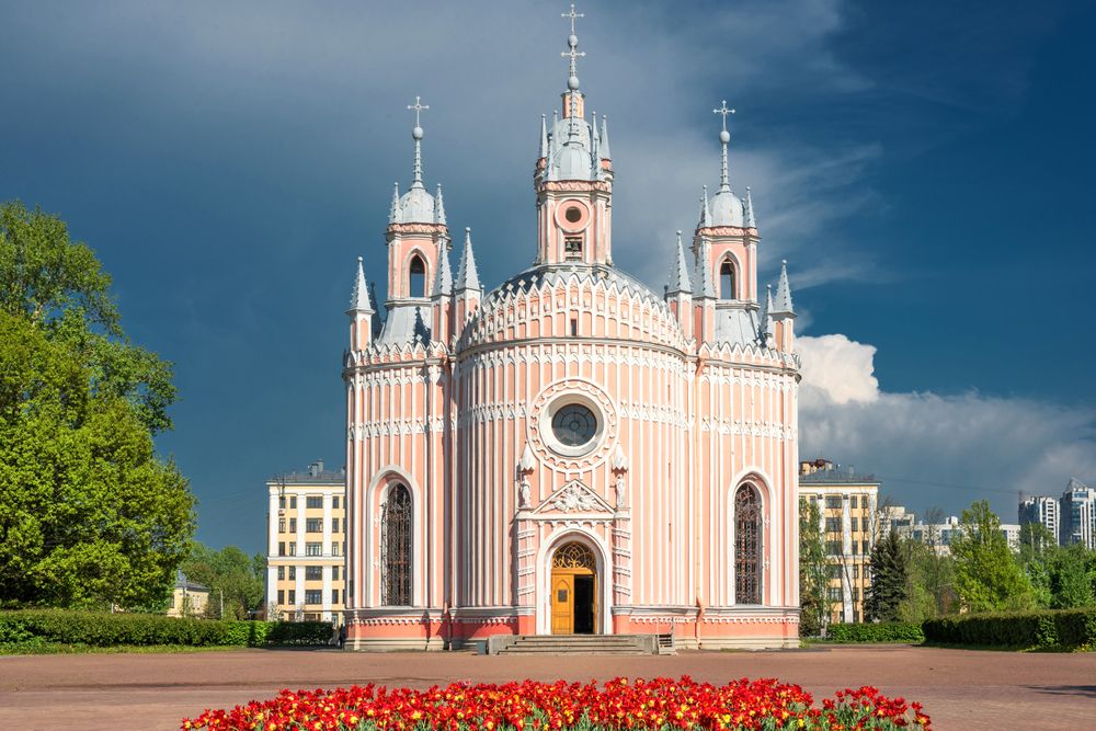 Чесменская церковь после майского дождя