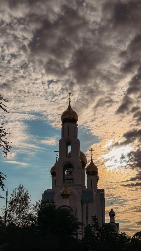 «Небесная литургия»