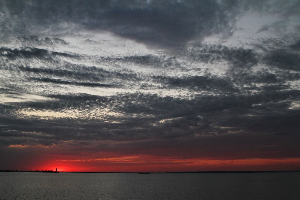 Фотография автора Александр Челмодеев