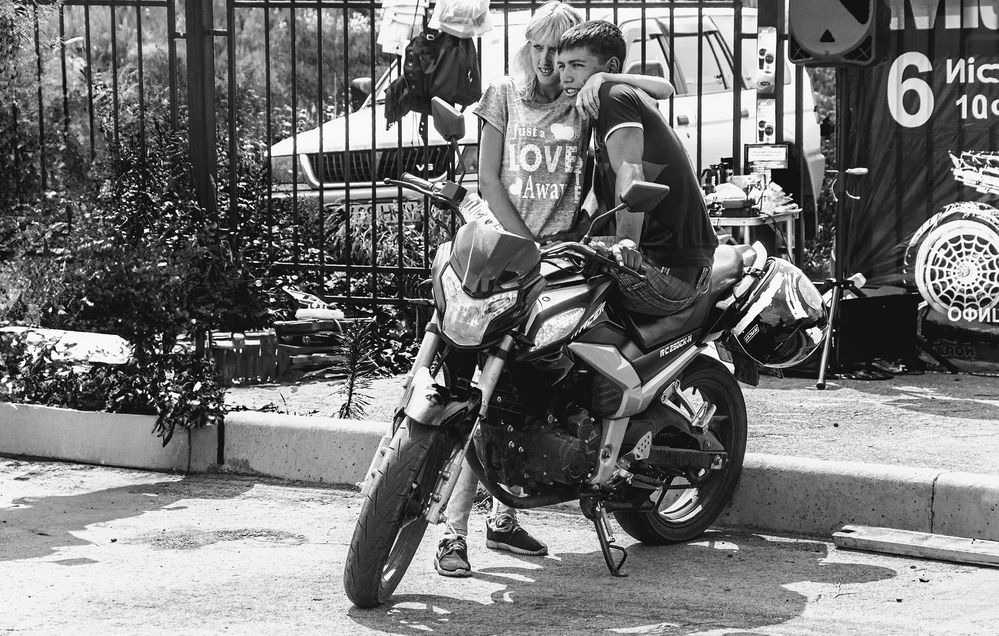 Фотография автора Андрей Жданов