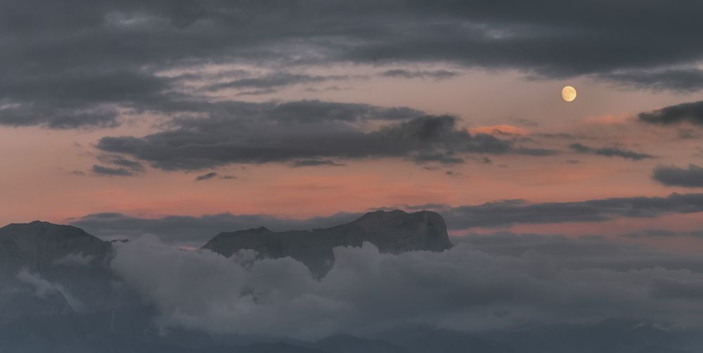 В преддверии полнолуния