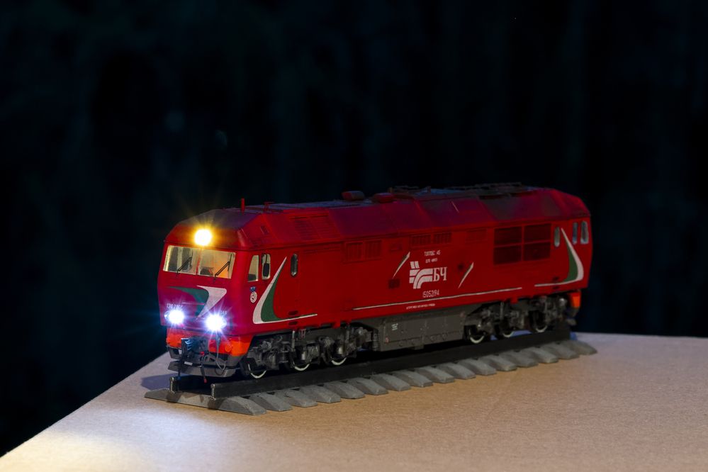 ТЭП-70БС в масштабе 1:87