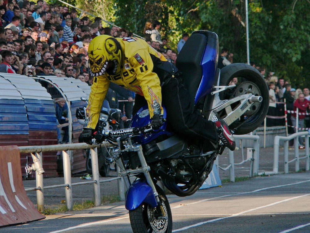 Фотография автора Александр Челмодеев