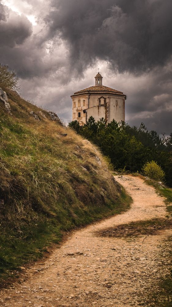 Photograph by Denis Cristian BURMELEAC