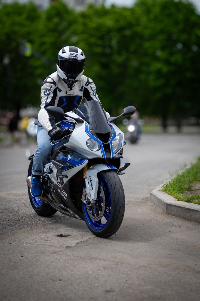 Фотография автора Dmitry BESPAMIATNYI