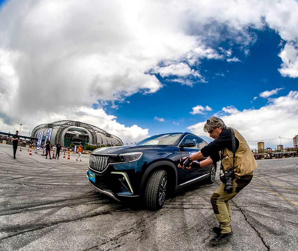 Photograph by DAMOUN POURNEMATI