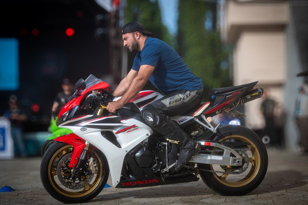 Фотография автора Dmitry BESPAMIATNYI