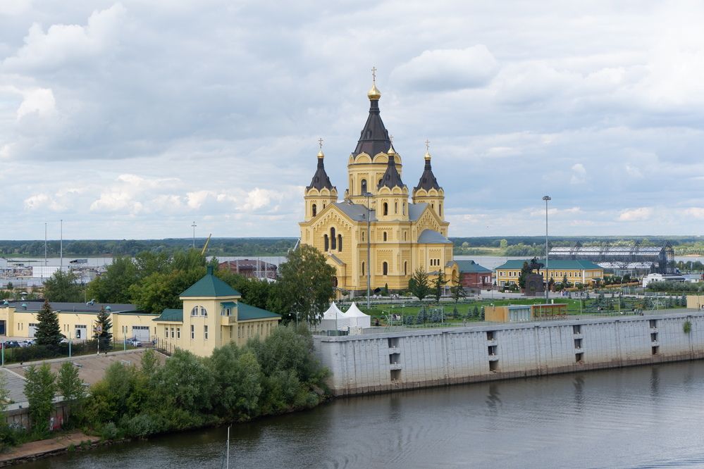 Александро-Невский собор