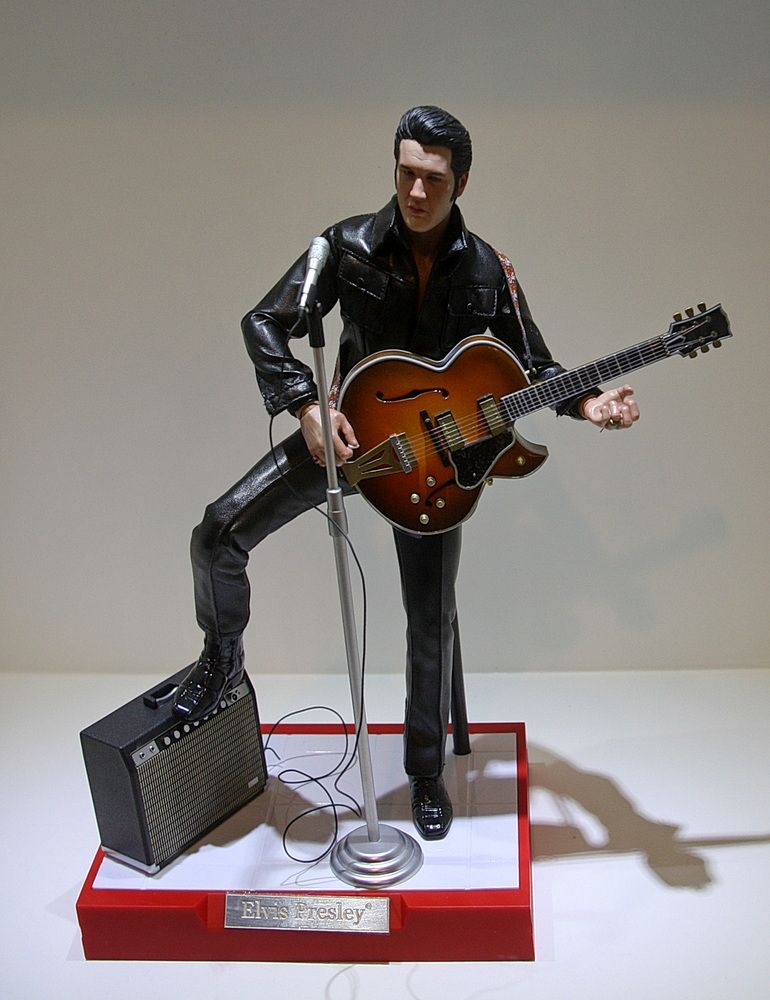 Фотография автора АЛЕКСАНДР ЦЫГЕЛЬНЮК