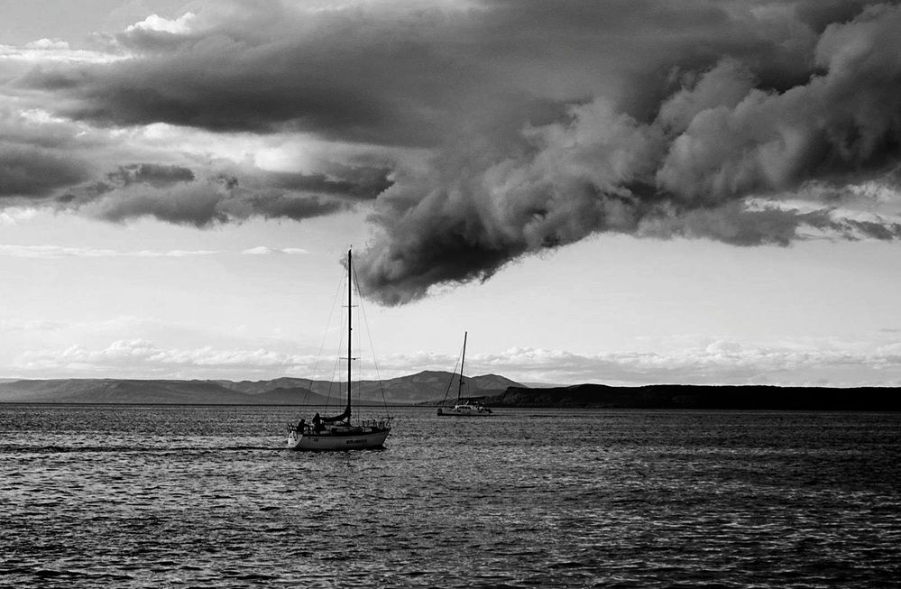 Дракон спускается с небес!