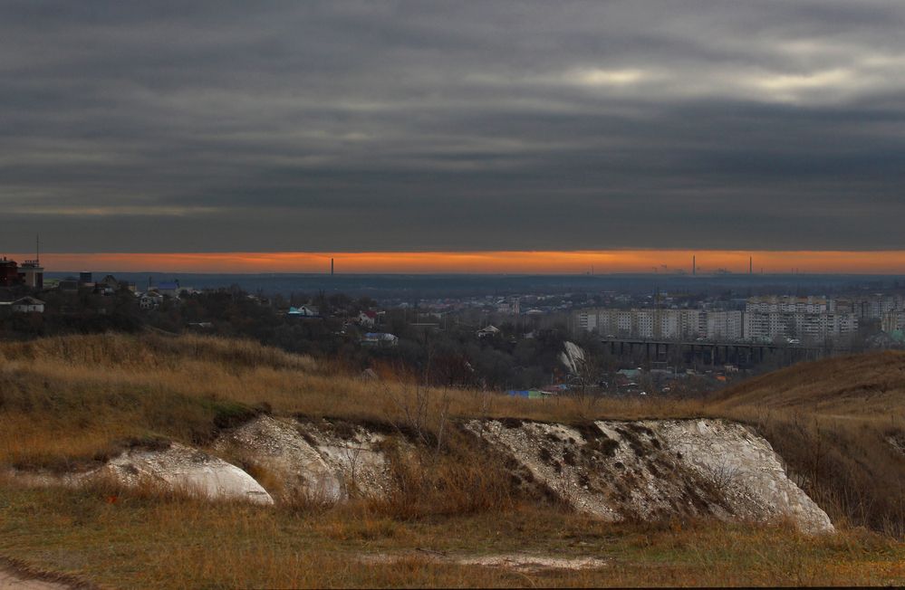 Оранжевая полоса