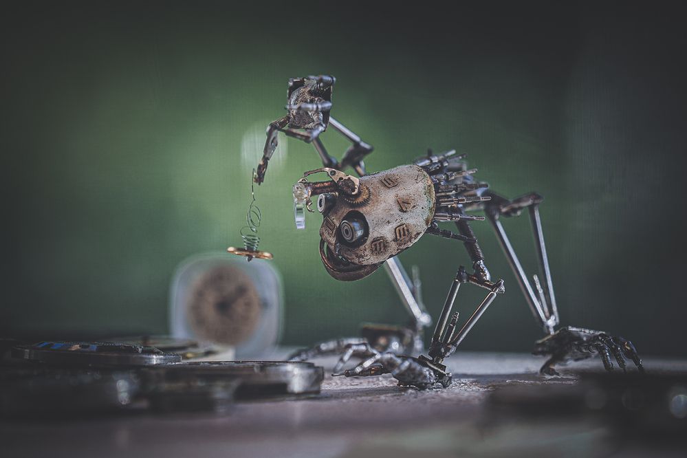 Watchmaker из серии миниатюр «Хранители Времени»