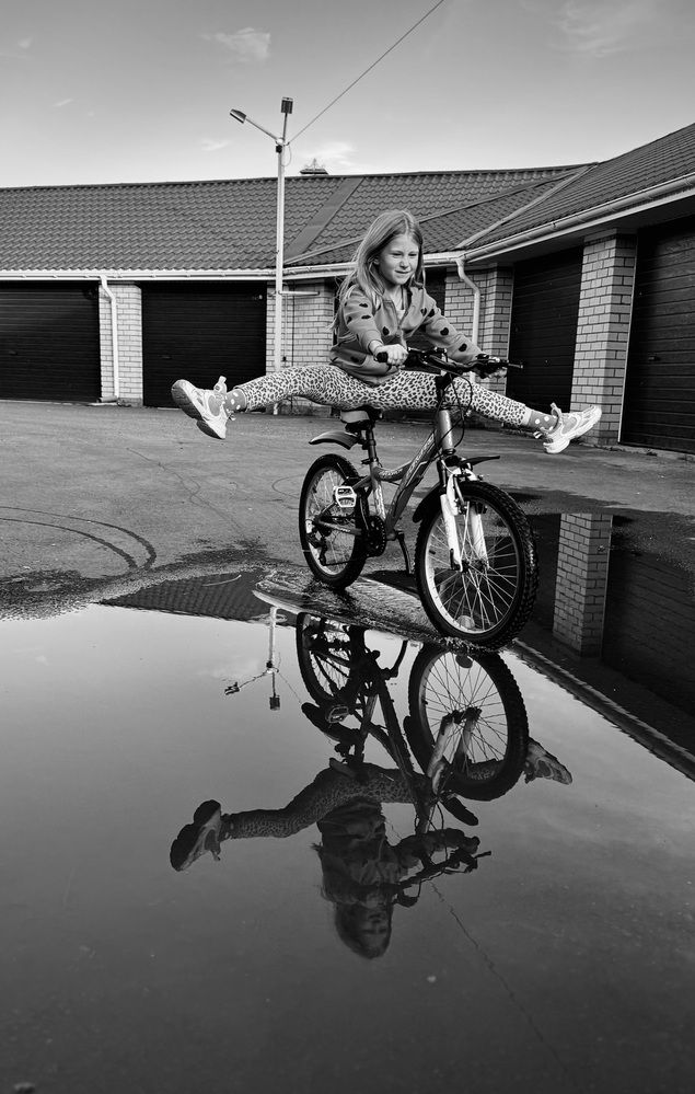 Фотография автора Евгения Елисеева