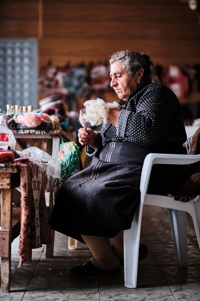 [armenian weavers]